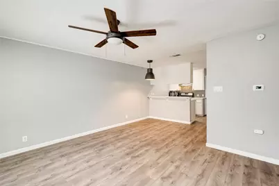 838 N Meadows Drive, Austin, TX 78758 - Photo 6