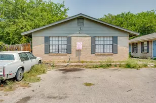 838 N Meadows Dr, Austin, TX 78758 - Photo 2