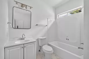 403 Davidson Dr, Taylor, TX 76574 - Photo 16