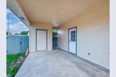 403 Davidson Drive, Taylor, TX 76574 - Photo 22