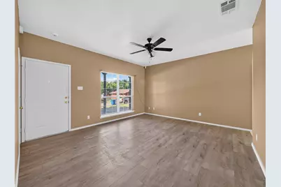 403 Davidson Drive, Taylor, TX 76574 - Photo 4
