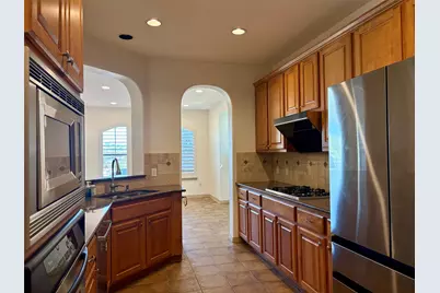 8604 Toro Creek Cove, Austin, TX 78759 - Photo 12