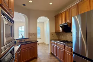 8604 Toro Creek Cove, Austin, TX 78759 - Photo 12