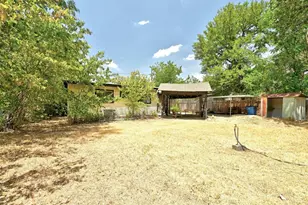 1181 Ridgeway Dr, Austin, TX 78702 - Photo 20