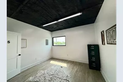 617 Main Street, Lexington, TX 78947 - Photo 14