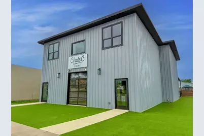 617 Main Street, Lexington, TX 78947 - Photo 1