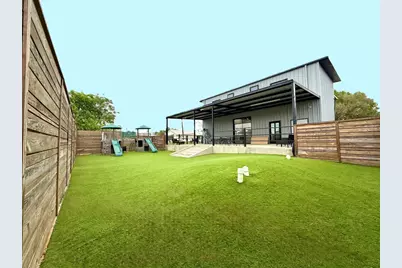 617 Main Street, Lexington, TX 78947 - Photo 20