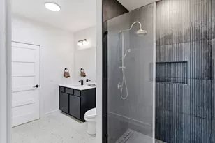 2505 Thornton Rd, Austin, TX 78704 - Photo 8