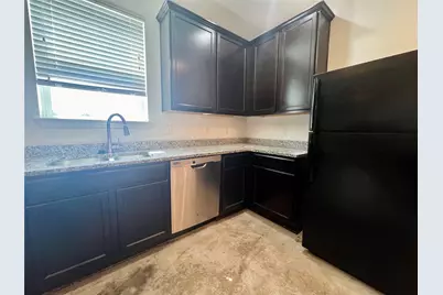 805 Hallie Cove, Lockhart, TX 78644 - Photo 26