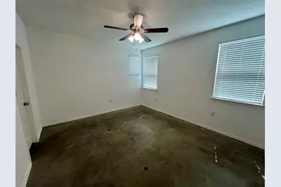 805 Hallie Cove, Lockhart, TX 78644 - Photo 28