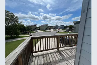 805 Hallie Cove, Lockhart, TX 78644 - Photo 2