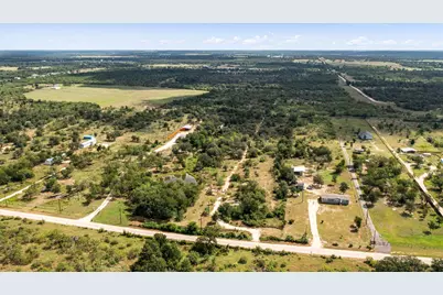 1411 Bugtussle Lane, Luling, TX 78648 - Photo 2
