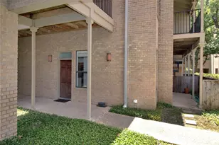 611 E 45th St, Austin, TX 78751 - Photo 2