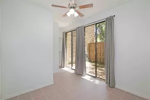611 E 45th St, Austin, TX 78751 - Photo 18