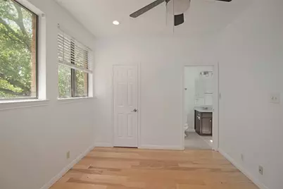 611 E 45th Street #8, Austin, TX 78751 - Photo 20