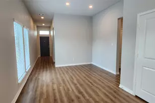 408 Los Olives Ln, Liberty Hill, TX 78642 - Photo 10