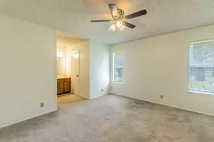 800 E Central Dr, Georgetown, TX 78628 - Photo 10