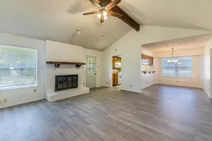 800 E Central Dr, Georgetown, TX 78628 - Photo 2