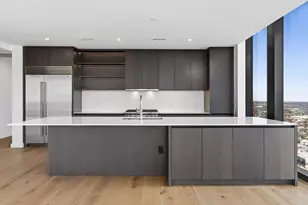 610 Davis St, Austin, TX 78701 - Photo 10