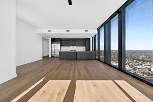 610 Davis St, Austin, TX 78701 - Photo 8