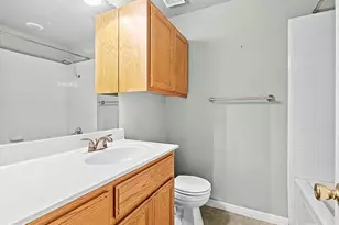 2200 N Shields Dr, Austin, TX 78727 - Photo 10