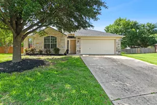 1109 Blackburn Pl, Round Rock, TX 78665 - Photo 2