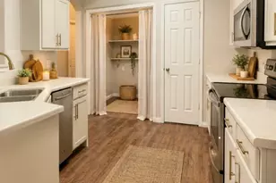 2037 Northview Dr, San Marcos, TX 78666 - Photo 4