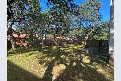 2037 Northview Drive, San Marcos, TX 78666 - Photo 16