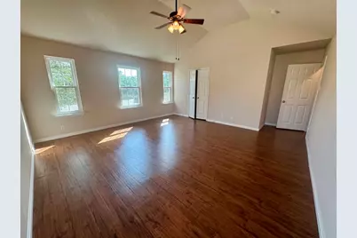 2037 Northview Drive, San Marcos, TX 78666 - Photo 10