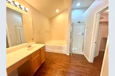 2037 Northview Drive, San Marcos, TX 78666 - Photo 8