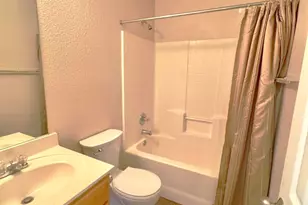 2037 Northview Dr, San Marcos, TX 78666 - Photo 10