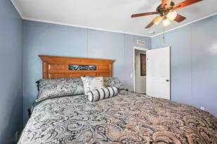 541 Hidden Oaks Dr, Elgin, TX 78621 - Photo 22