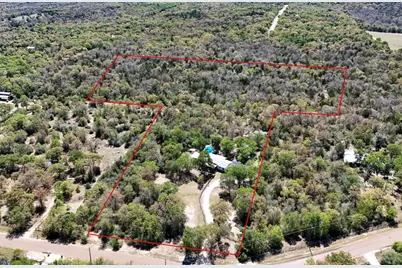 541 Hidden Oaks Drive, Elgin, TX 78621 - Photo 36