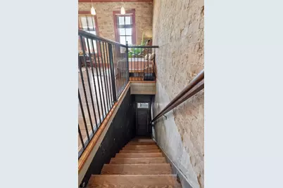 707 Chestnut Street, Bastrop, TX 78602 - Photo 12