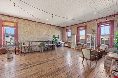 707 Chestnut Street, Bastrop, TX 78602 - Photo 4