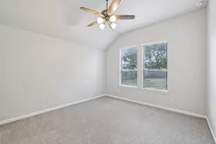 601 Los Olives Ln, Liberty Hill, TX 78641 - Photo 24