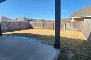 601 Los Olives Ln, Liberty Hill, TX 78641 - Photo 2