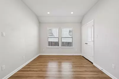 601 Los Olives Lane, Liberty Hill, TX 78641 - Photo 8