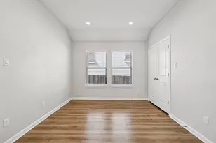 601 Los Olives Ln, Liberty Hill, TX 78641 - Photo 8