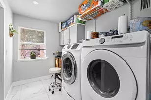 3308 Bengston St, Austin, TX 78702 - Photo 20