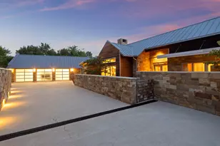 3504 Pack Saddle Dr, Horseshoe Bay, TX 78657 - Photo 2