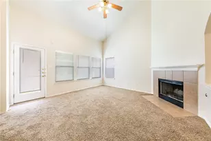 137 Maplewood, Kyle, TX 78640 - Photo 6