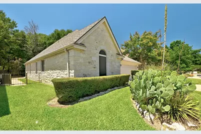 125 Melissa Court, Georgetown, TX 78628 - Photo 2