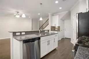 13400 Briarwick Dr, Austin, TX 78729 - Photo 6
