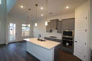 109 White Magnolia Cv, Georgetown, TX 78628 - Photo 4