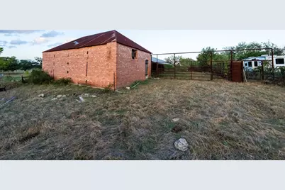 425 Seawillow Road, Lockhart, TX 78644 - Photo 36