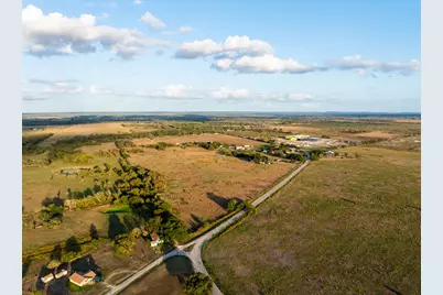 425 Seawillow Road, Lockhart, TX 78644 - Photo 6