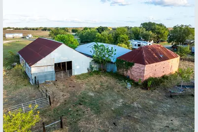 425 Seawillow Road, Lockhart, TX 78644 - Photo 24