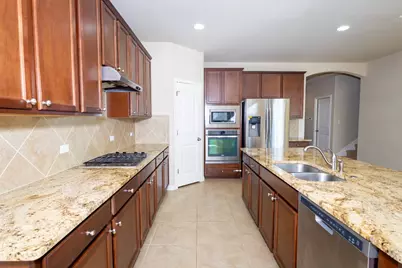 108 Mark Brooks Cove, Round Rock, TX 78664 - Photo 10