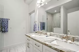 5402 Woodrow Ave, Austin, TX 78756 - Photo 12